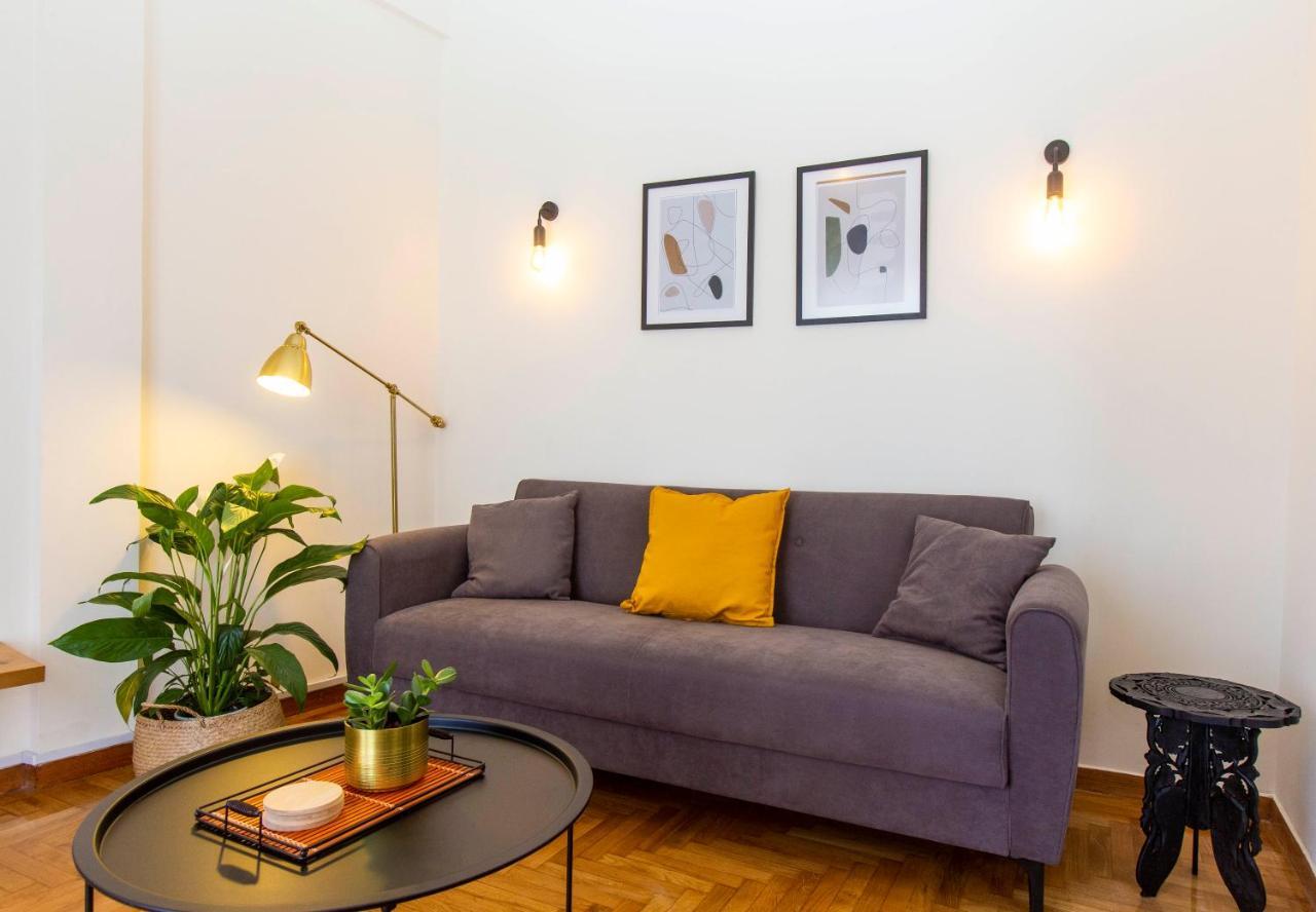 Loucas Apartment Aten Exteriör bild