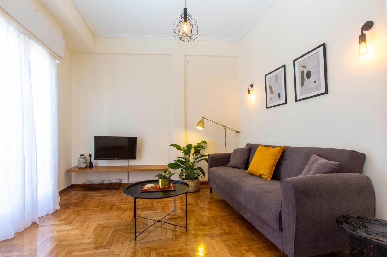 Loucas Apartment Aten Exteriör bild
